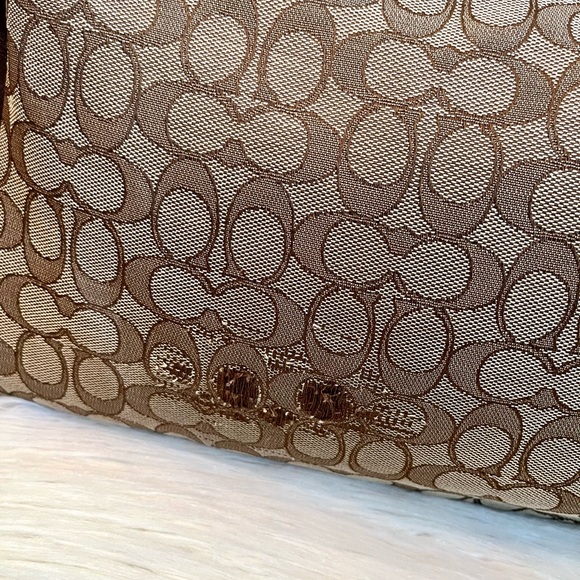 Coach Lexy Signature Leather Canvas Shoulder Bag - Picture 3 of 11